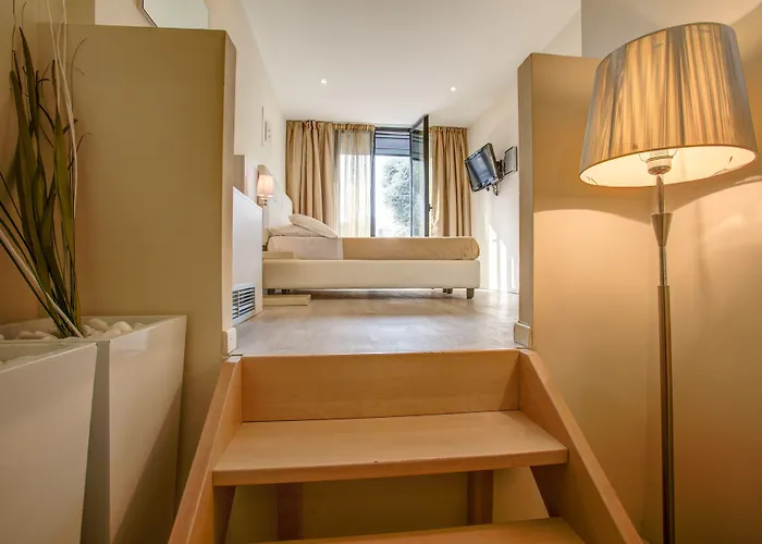 Ferretti 4* Rimini