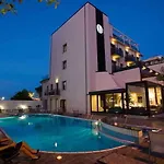 Ferretti 4* Rimini