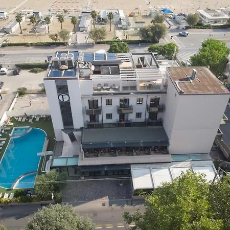 Ferretti מלון