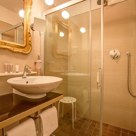 Ferretti 4* Rímini