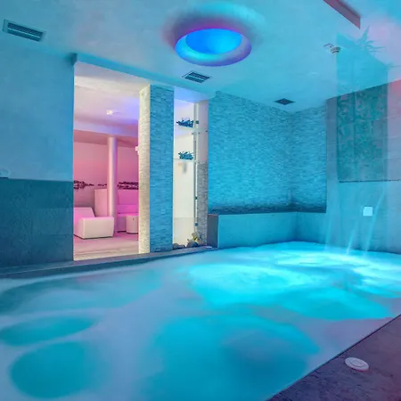 Ferretti Hotel 4*