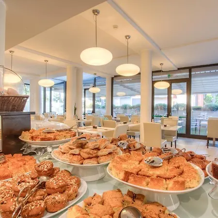 Ferretti Hotel 4*
