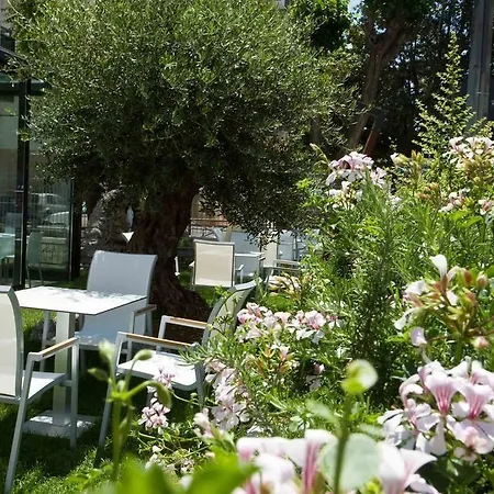 Ferretti Hotel