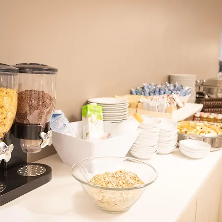 Ferretti Отель Римини