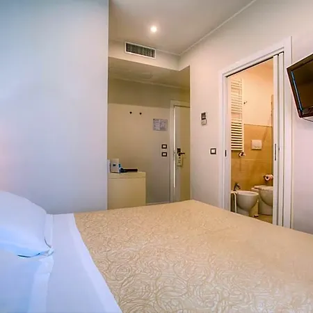 Hotel Ferretti 4*