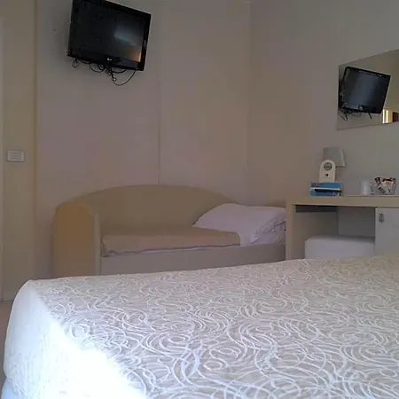Ferretti 4* Rímini