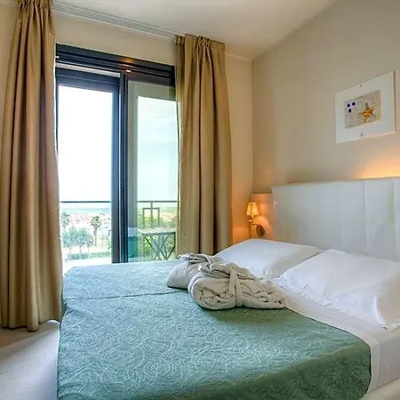 Hotel Ferretti 4*