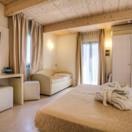Ferretti Hotel